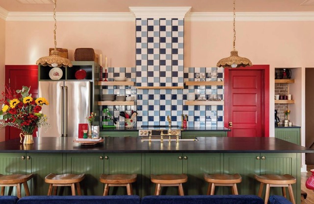 Timeless Oklahoma Destination- Sunset Skies and Luxe Comfort- 3 Kings + 2 Twins