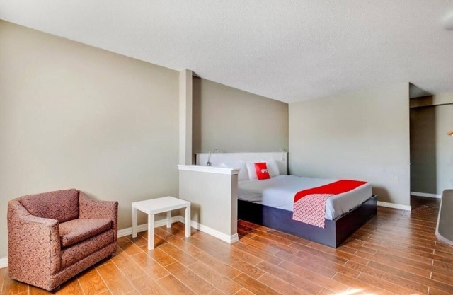 Experience Old Town Elk City W/ King Bed And Free Parking