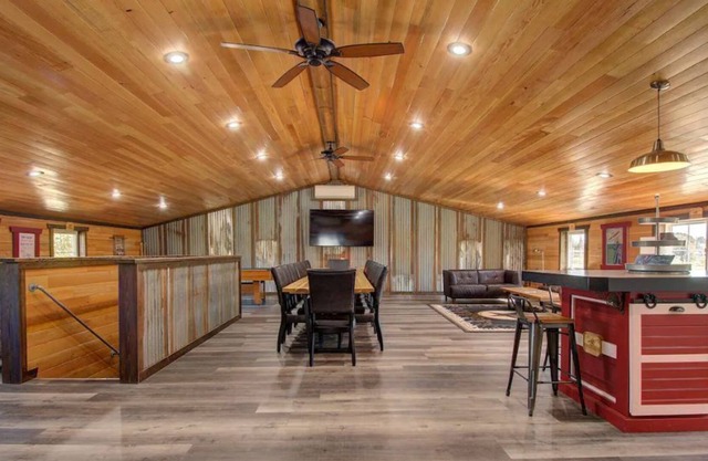 Experience the Bunkhouse at the Flying F Ranch
