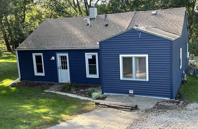 Experience this Tranquility! Close to all local favorites!