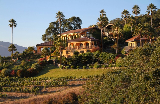 Exquisita Villa Enoturística, Bodega Y Cueva Del Vino, Villa Montebella