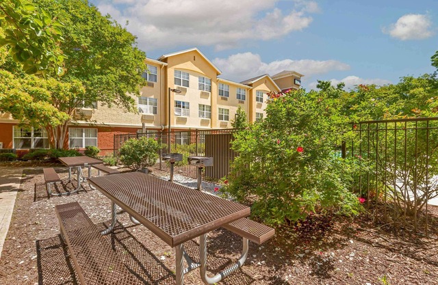 Extended Stay America Suites Raleigh RTP 4919 Miami Blvd