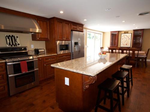 F-28 The Wonderland House