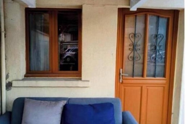 F2 furnished 2 stations from Charles de Gaulles airport, Parc des Expositions