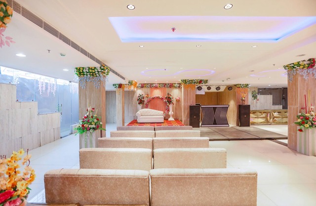 FabHotel Indirapuram By SBG