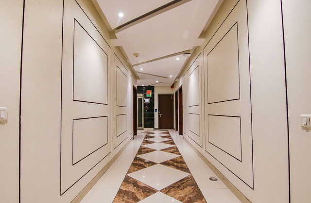 FabHotel Prime Golden Glory