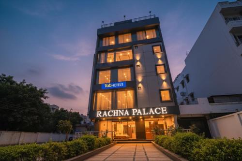 FabHotel Rachna Palace and Banquets - Nr Lekhraj Metro Station