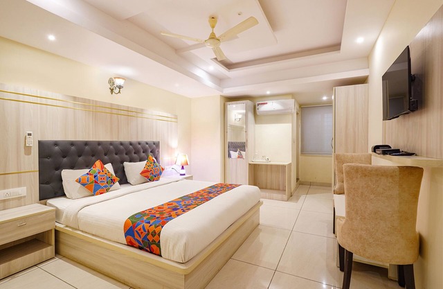 Fabhotel Sai Luxury Comforts
