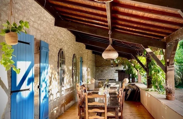 Fabulous 9-Bed House in Eymet
