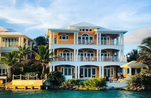 Espectacular casa frente al mar en Gran Exuma, Bahamas!