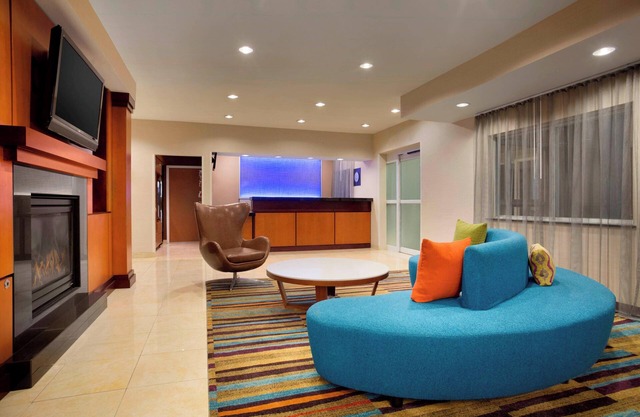 Fairfield Inn & Suites Fort Worth University Drive