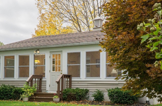 NUEVA CASA RURAL LAGO. ALÓJESE 3 NOCHES Y RECIBA UNA NOCHE GRATIS 10 / 15-5 / 15.