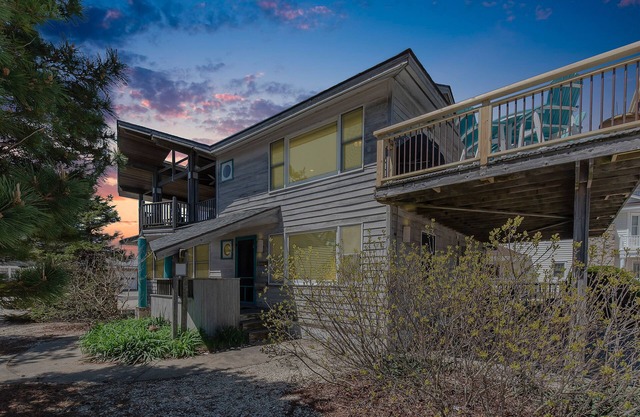 Playa Familia Get-a-Way A sólo 4 casas del océano!