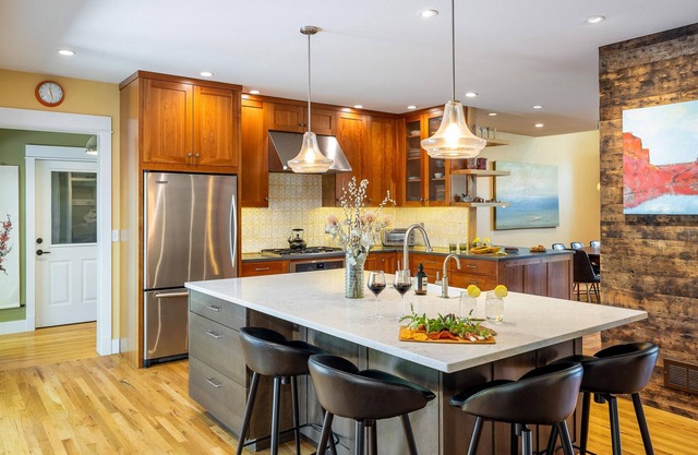 Family-Friendly Home with Lush Backyard, 5-min to Downtown Boulder