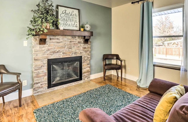 Family-Friendly Orem Home Near UVU & BYU!