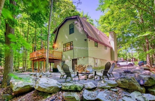 Family Fun in The Poconos at The Rosewood Hideout