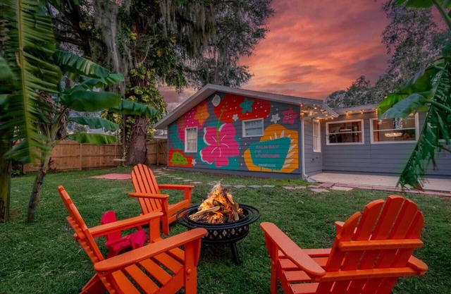 Family home in Heart of Palm Bay with TVs in rooms