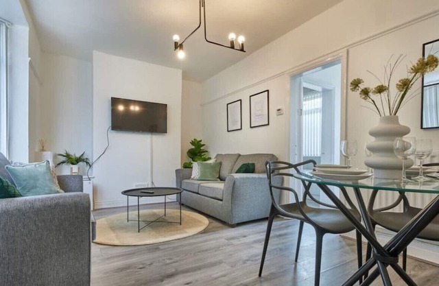 ★Peaceful family getaway ★pets welcome ★parking