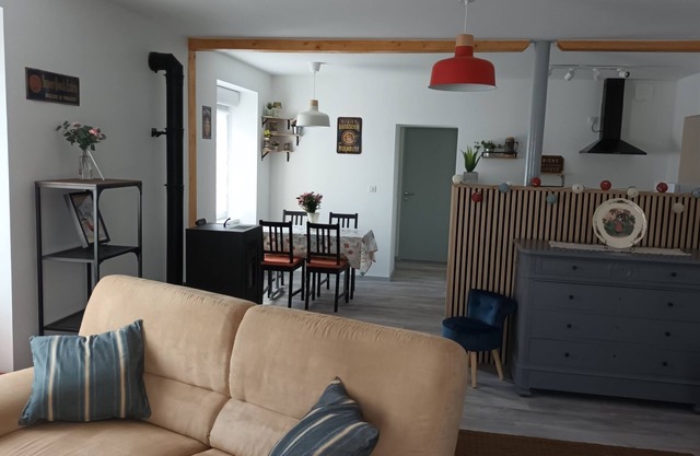 Casa-Baño en la habitacion-Chez Annette