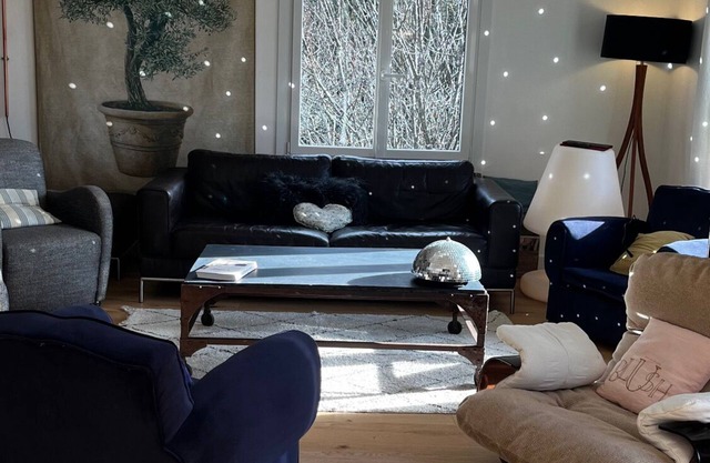 Family House/ Maison familiale dans le Périgord Noir