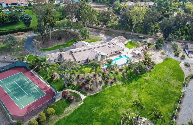 Privada Rancho Santa Fe Raíces en familias numerosas! Piscina, jacuzzi y Pista de tenis