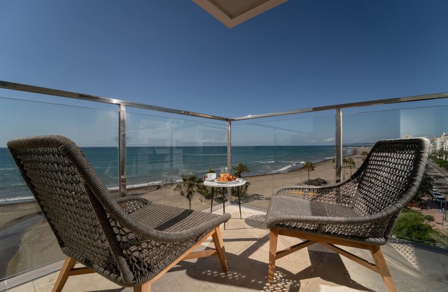 FANTÁSTICO APARTAMENTO PRIMERA LINEA DE MAR