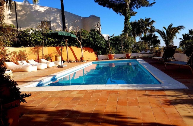 Fantástica vista, excelente ubicación, gran villa muy privada