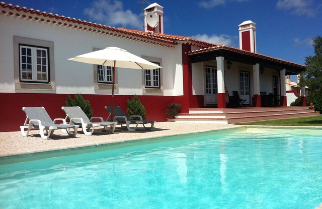 Fantástica villa con piscina privada y maravillosas vistas al campo.
