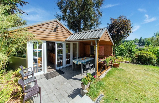 Casa rural con piscina, Waimes