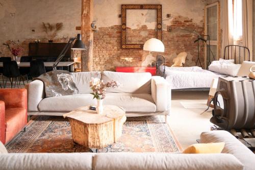 FarmhouseLoft mit Whirlpool & Kamin