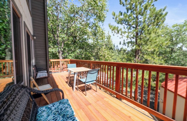 Fawnskin Family Cabin