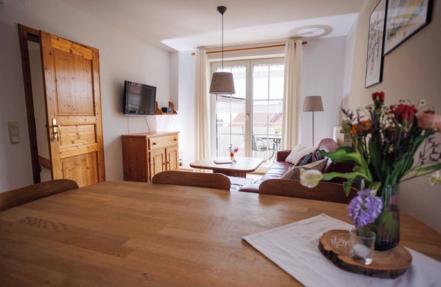 Acogedora casa residencial con wifi gratuito, habitaciones amplias y muchas posibilidades para sus hijos.