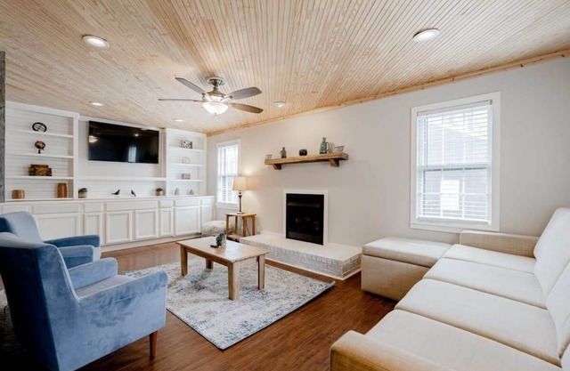 Fenced Yard with Pool! 10 Mins to Lake Murray