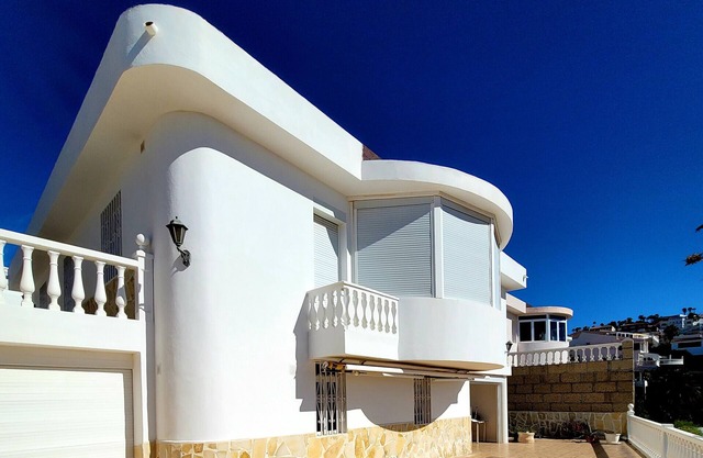 Ferienhaus El Musgo mit Meerblick und Pool