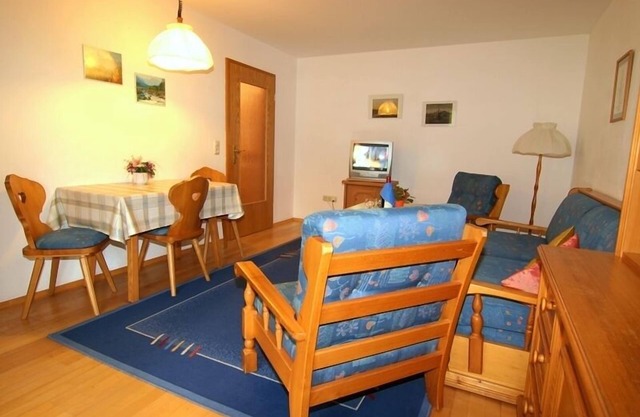 Apartamento de 1 a 4 personas, 65 metros cuadrados, 1 dormitorio separado, balcón