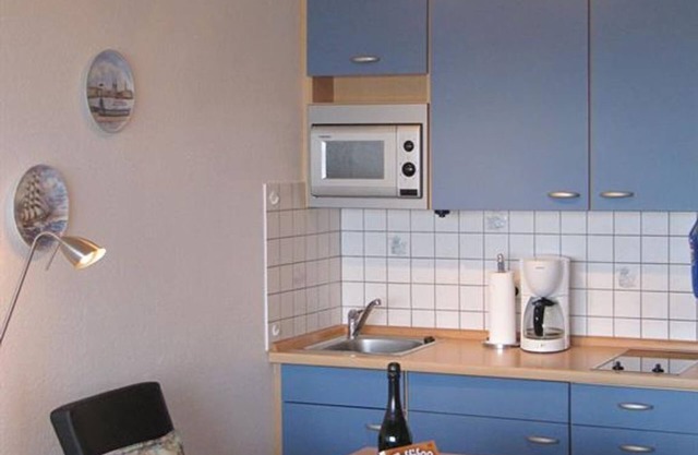 Ferienwohnung Schlosser - Appartement 611, Dusche, WC, Wohn-/schlafraum