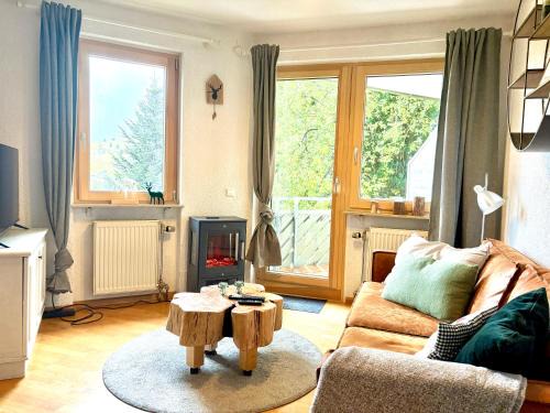 Fewo Tannzäpfle - Nähe Skilift und Loipe Balkon mit Traumblick Sauna im Haus Tiefgarage E-Ladestation