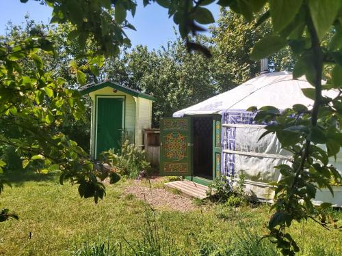 Ffynnonwen Eco Glamping