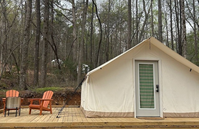 Field Trip Unit 13 Medium Canvas Cabin Accessible