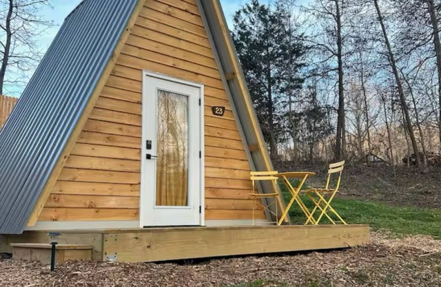 Field Trip Unit 23 A-Frame / Cozy A-Frame with private fire pit