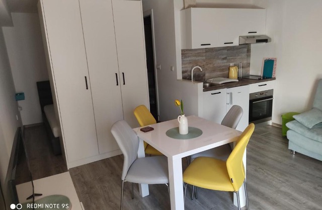 FINA M Studio Apartman