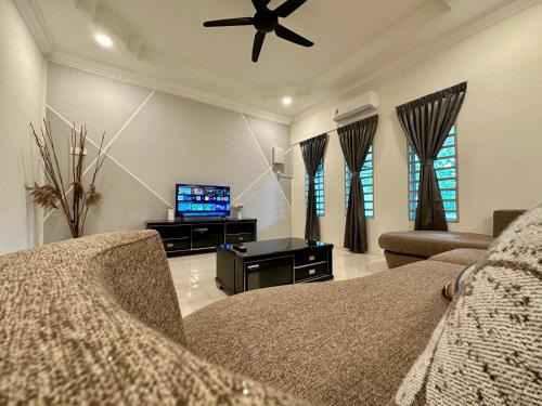 First Curve Ipoh Homestay