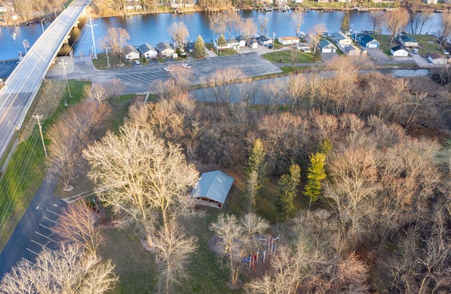 Fishing/Boating paradise within walking distance to downtown Fremont! Unit A