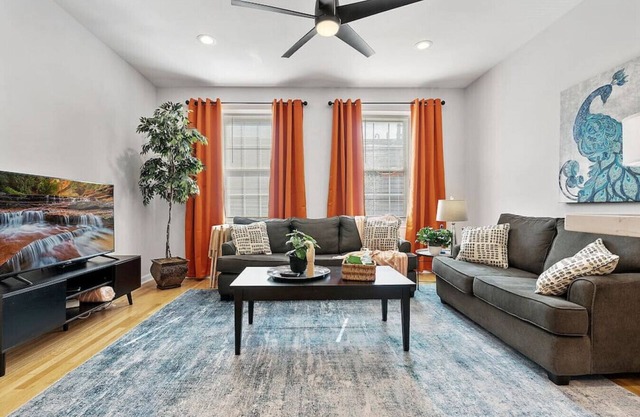 Fitler Square GEM - 3 Bedrooms!