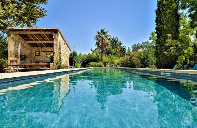 Five bedroom gorgeous home in Tarascon