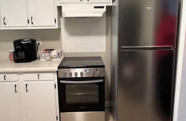 Five Points neighbor. Located 1.4 from UGA stadium.