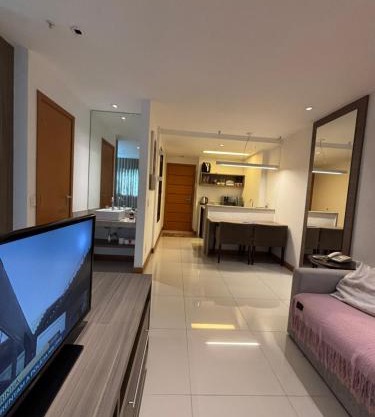 Flat com piscina próximo Rio Centro