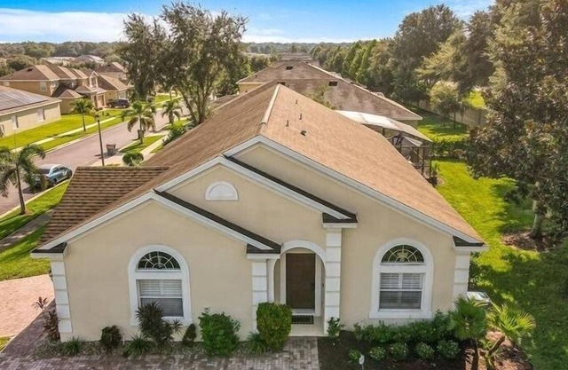 Florida Store Vacation Villa Striking Family Villa in Marbella Davenport 4BR 3BA Gameroom by RedAwning