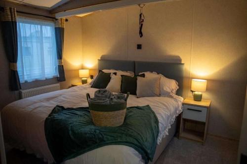Flourish Lodge