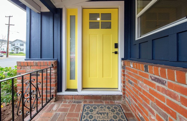 Folsom Old Town Escape - Beautifully renovated, short walk to Historic Folsom!